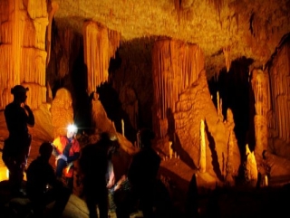  Sala subterránea 